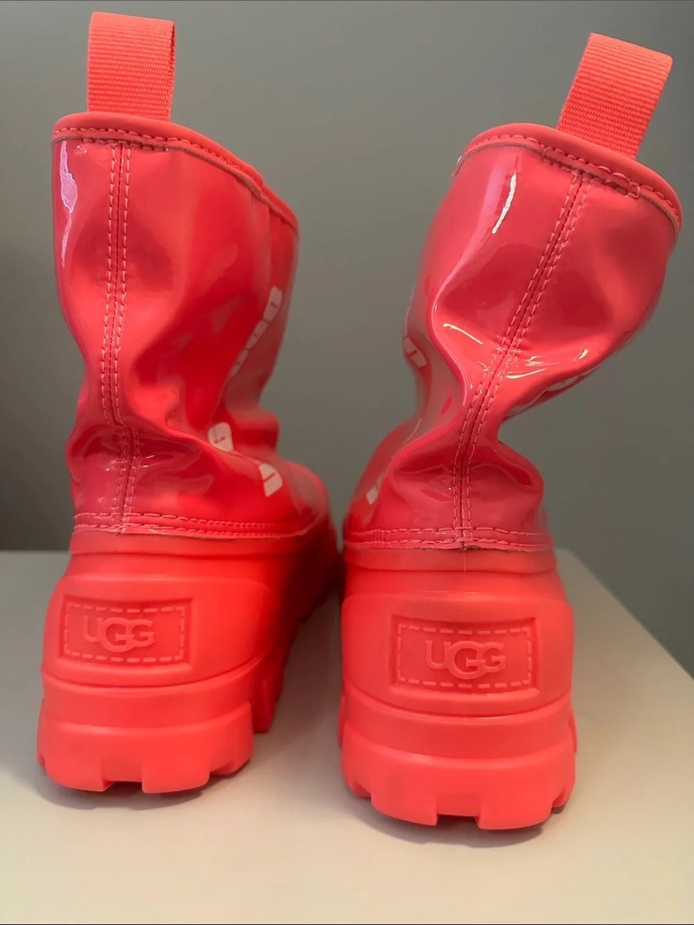 NWT UGG Neon Pink Chunky Lug Rain Boots